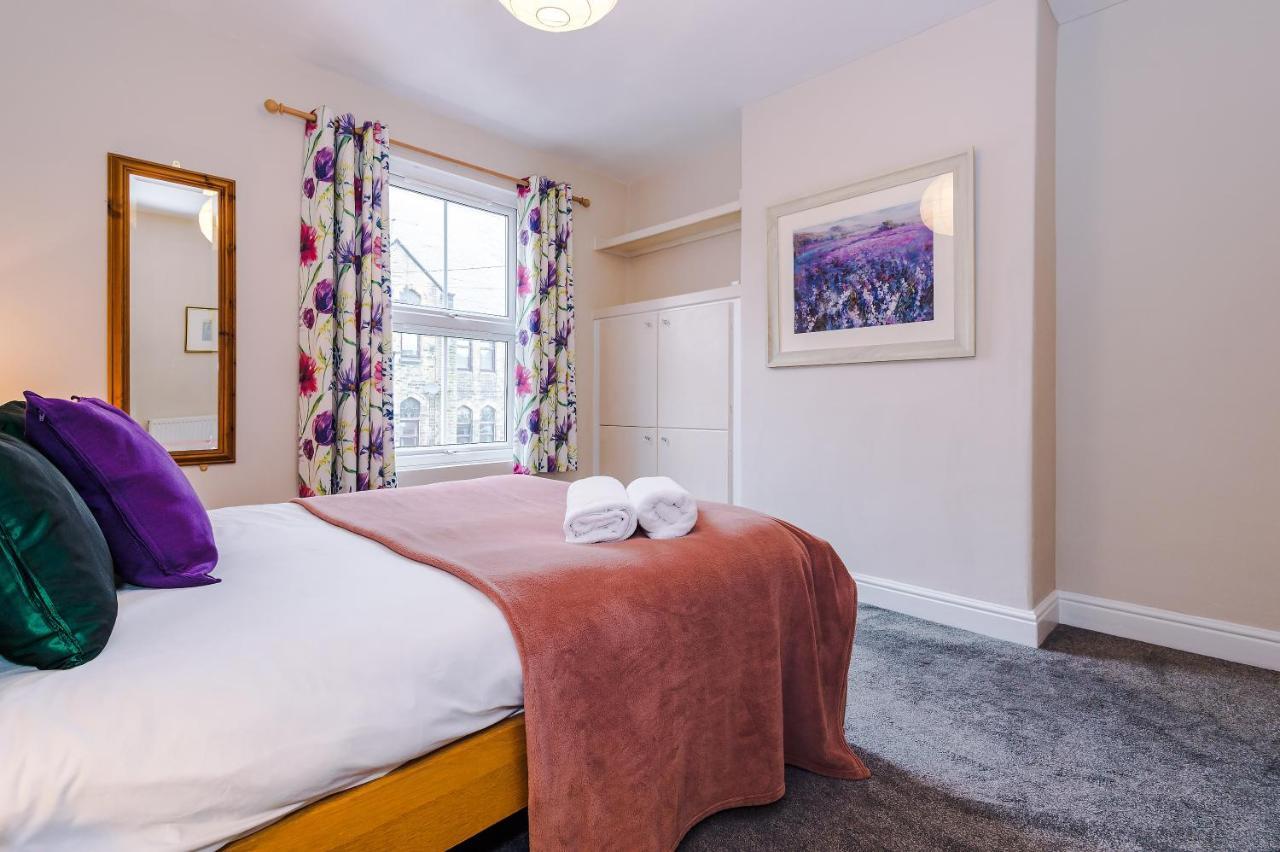 Cosy House With Garden & Parking, Sheffield别墅 外观 照片